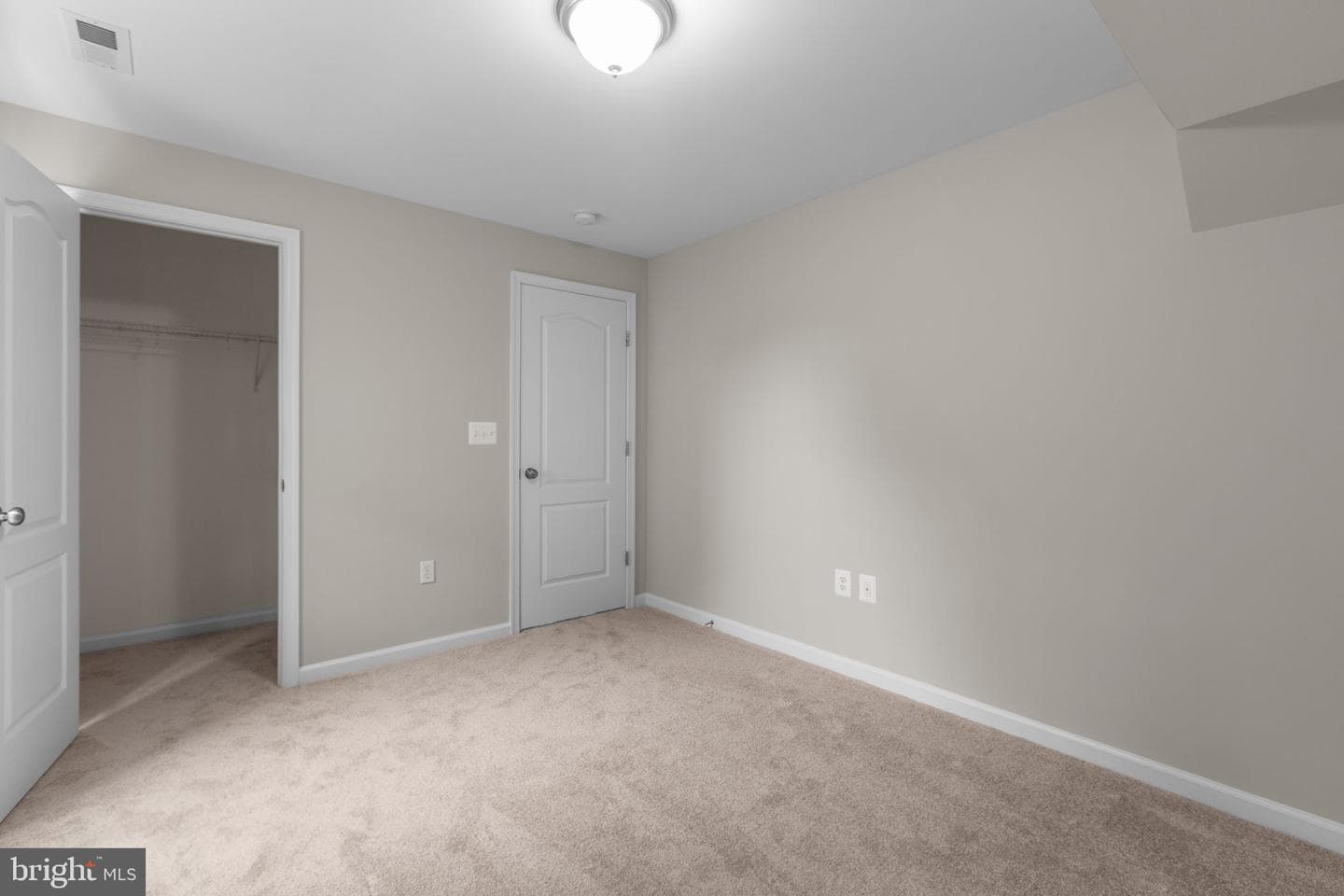 9632 Hillcrest Drive photo 32