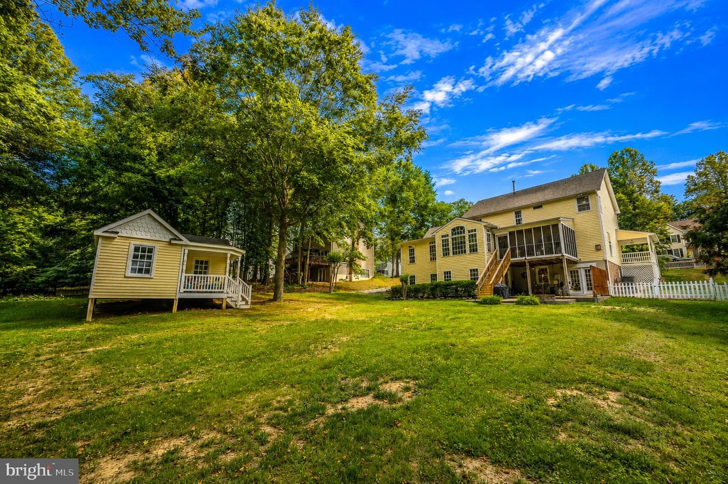 10322 Edinburgh Drive photo 4