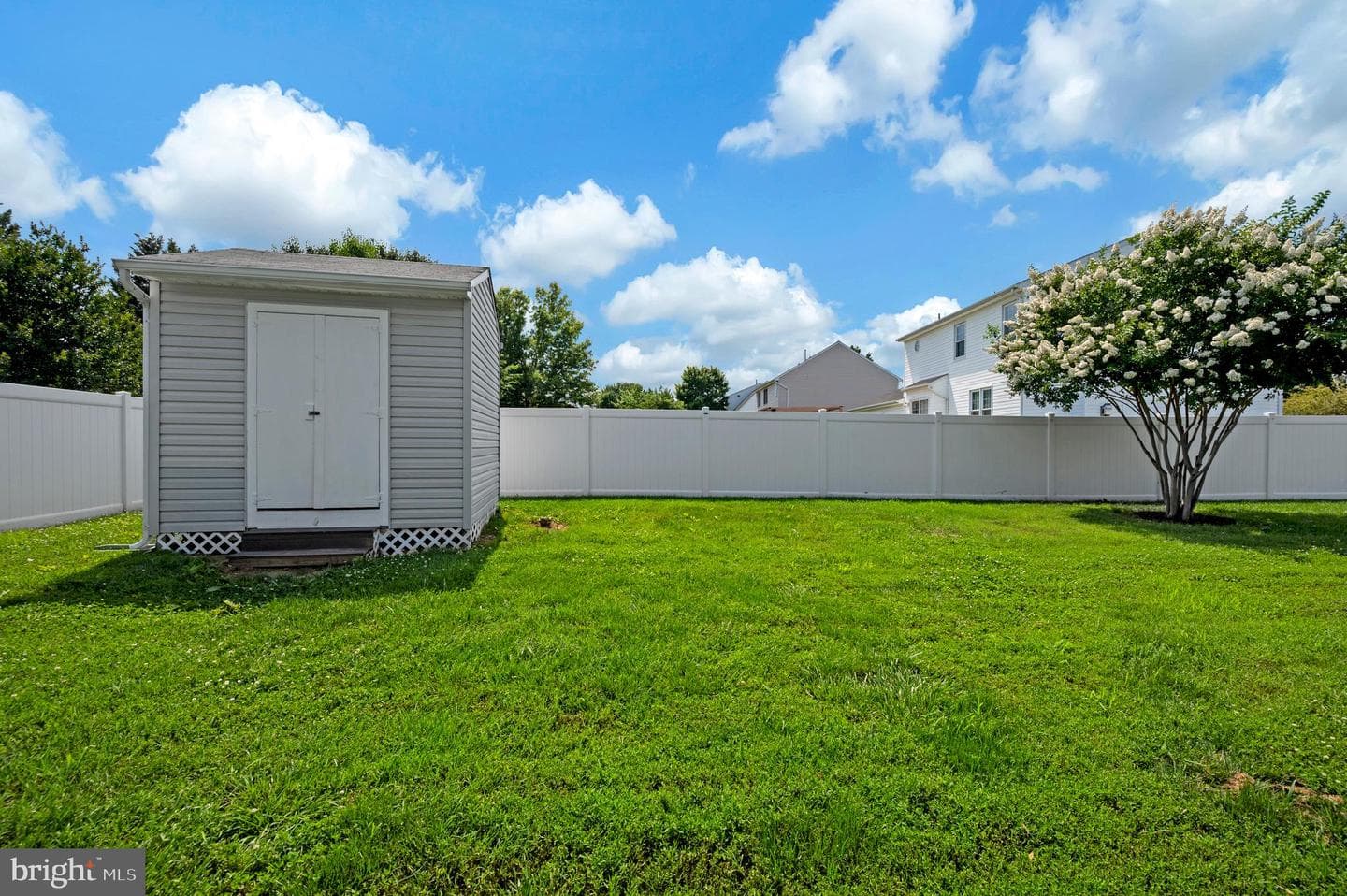 9804 Elm Street photo 14
