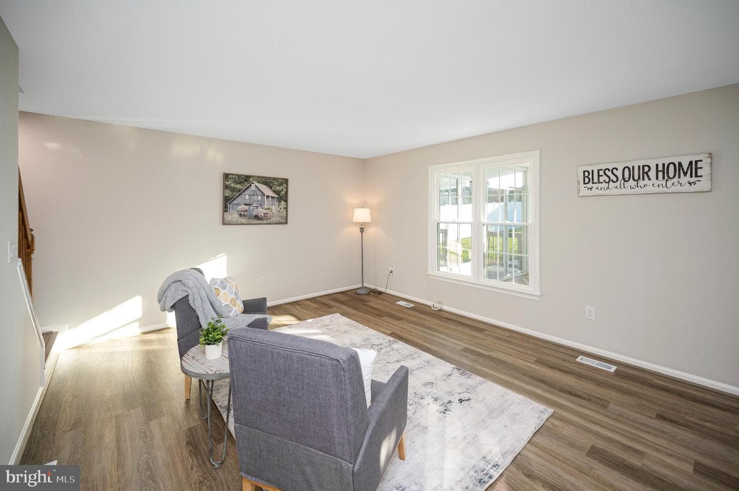 9804 Elm Street photo 44