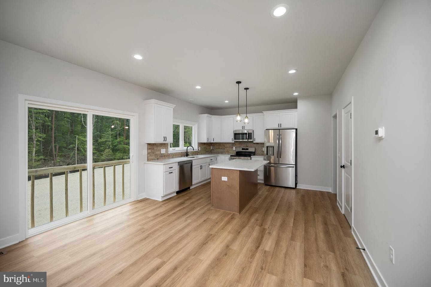 10625 Plank Road photo 21