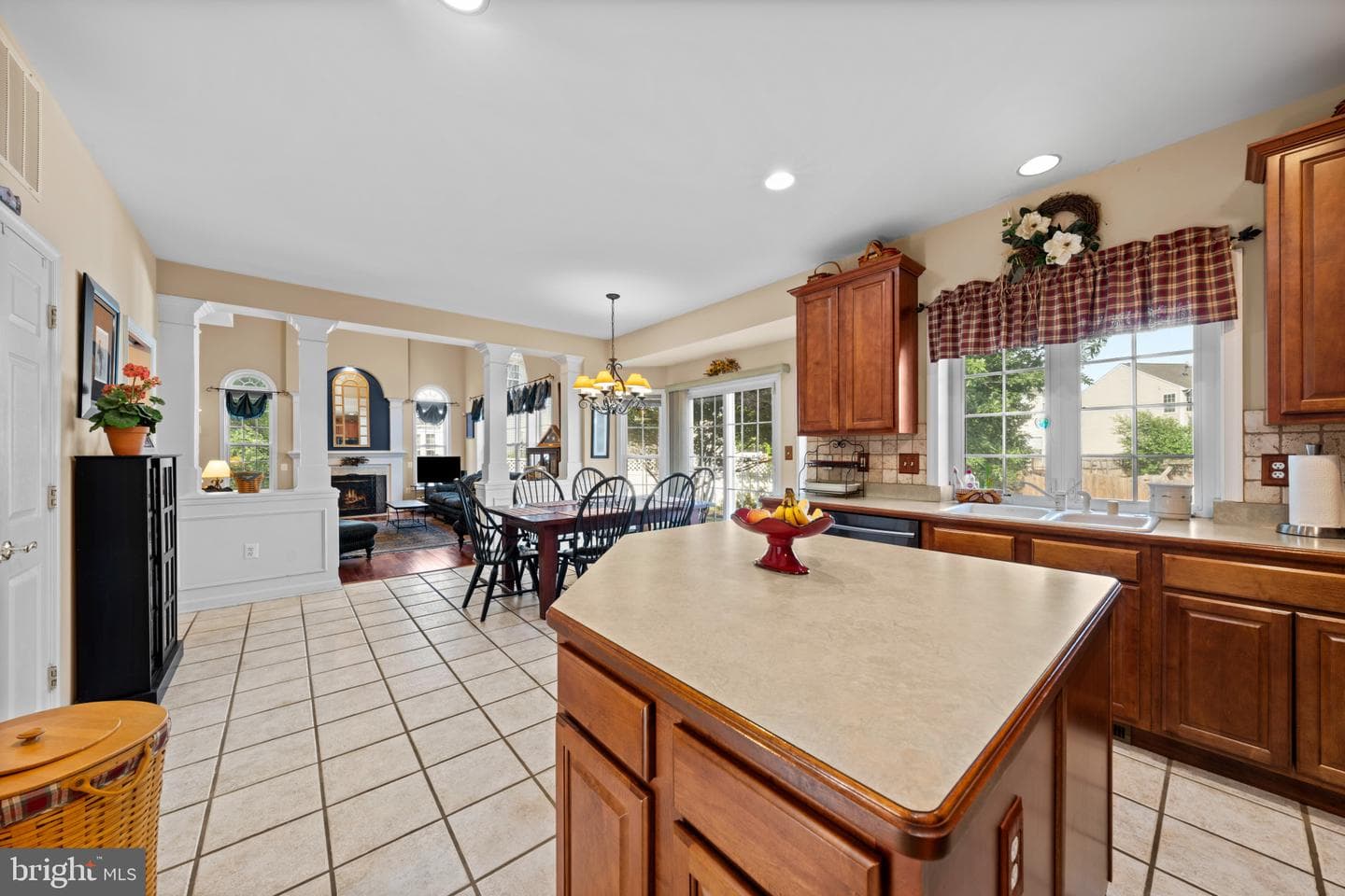 5601 Heritage Hills Circle photo 12