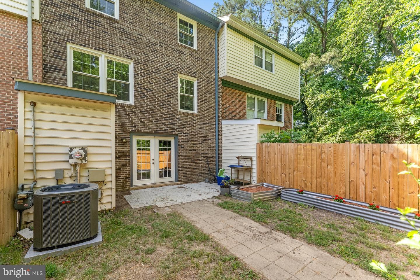 4503 Garfield Court photo 25