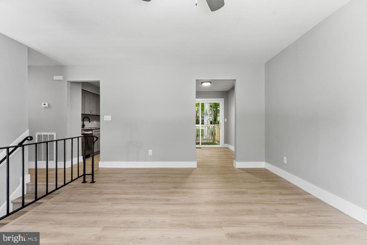 10902 Meadowlark Lane photo 24
