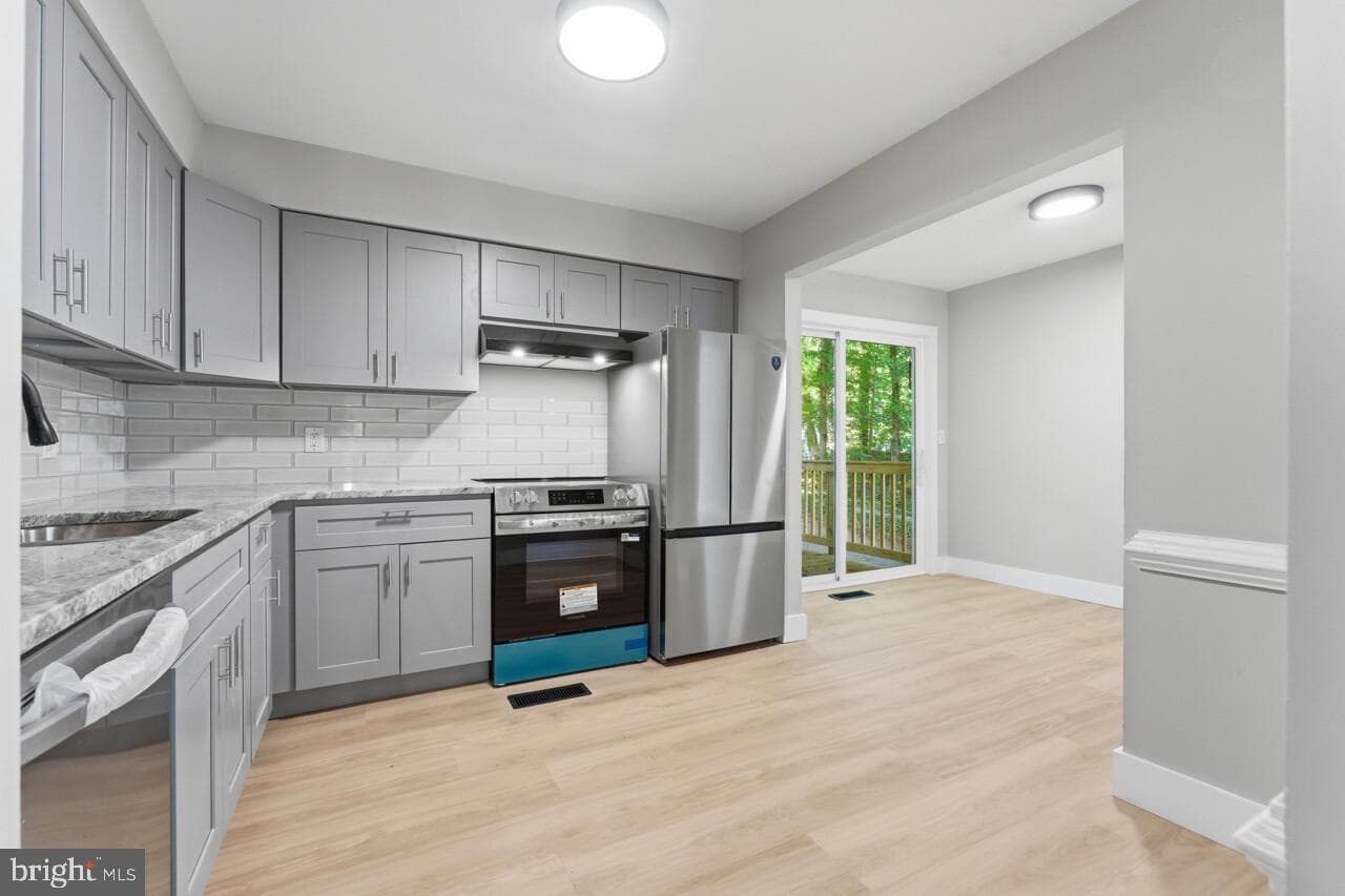 10902 Meadowlark Lane photo 31