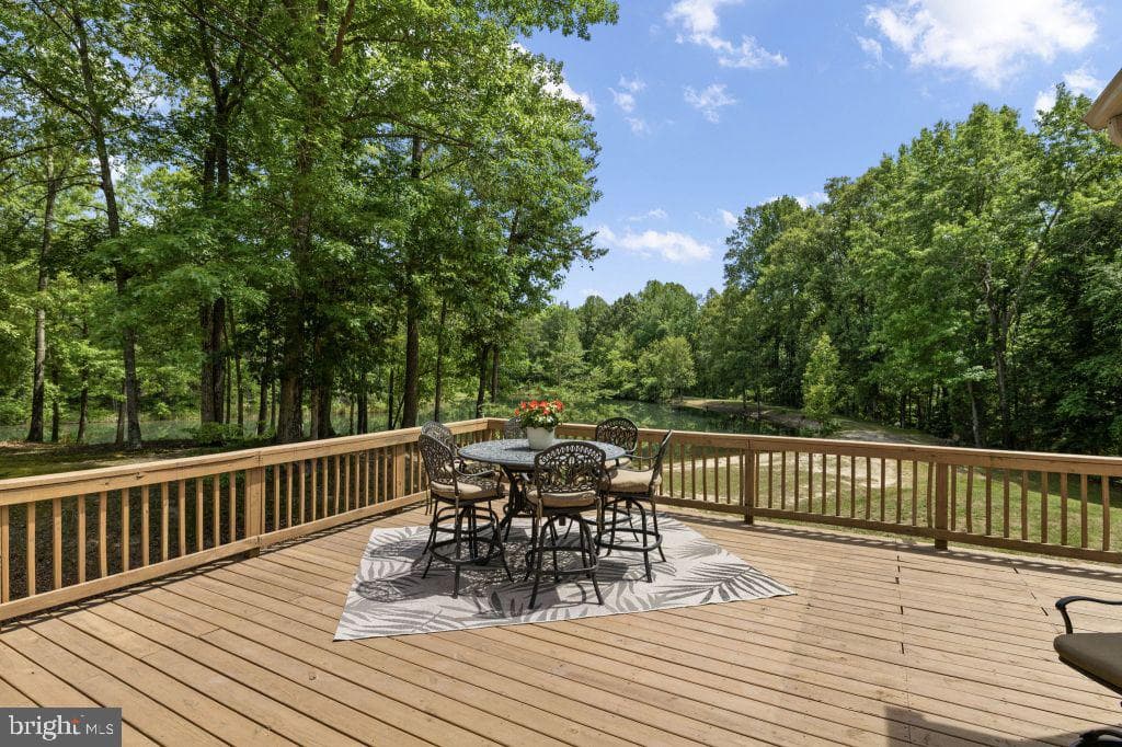 7601 Tributary Court photo 6