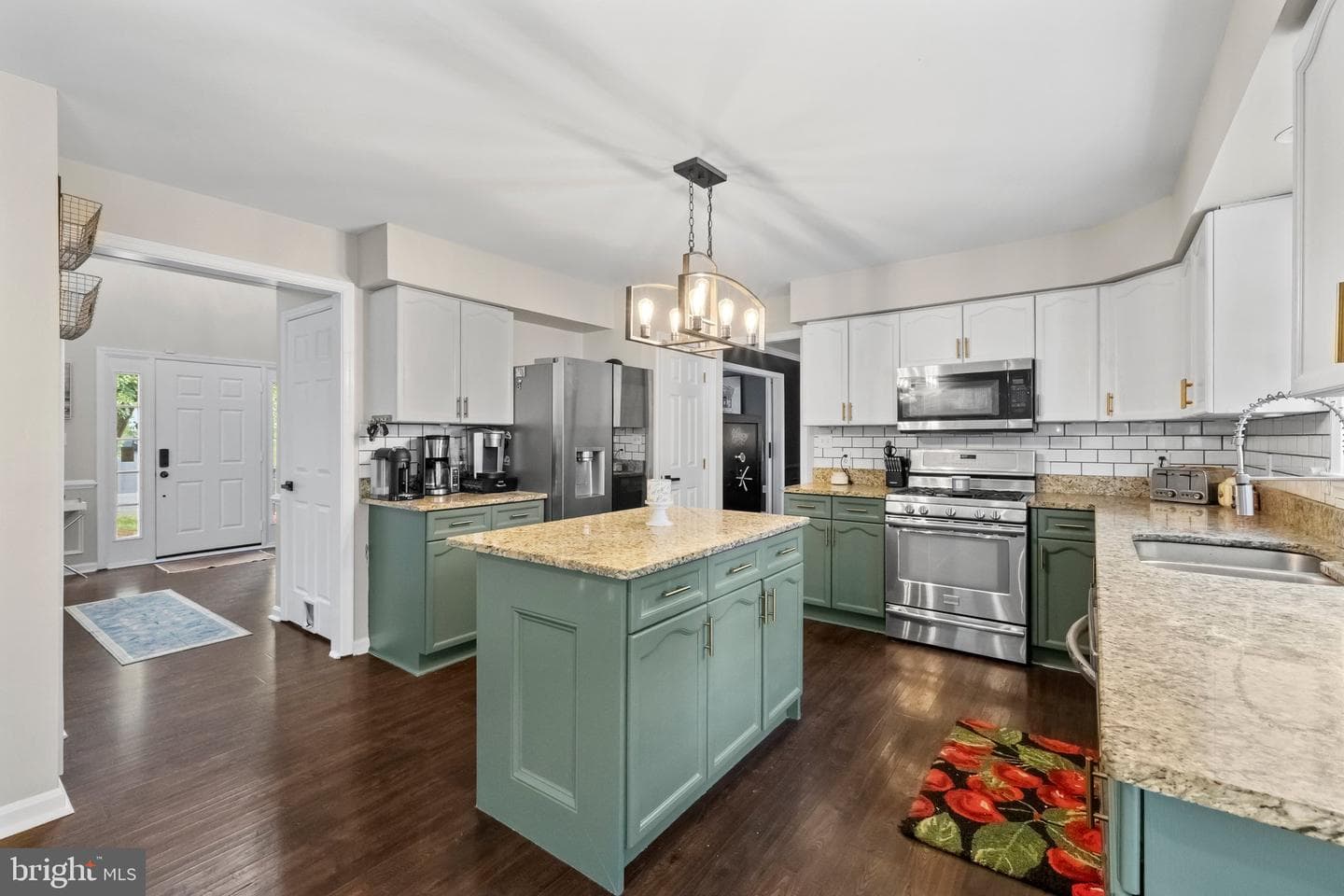 4811 Harvest Glen Court photo 14