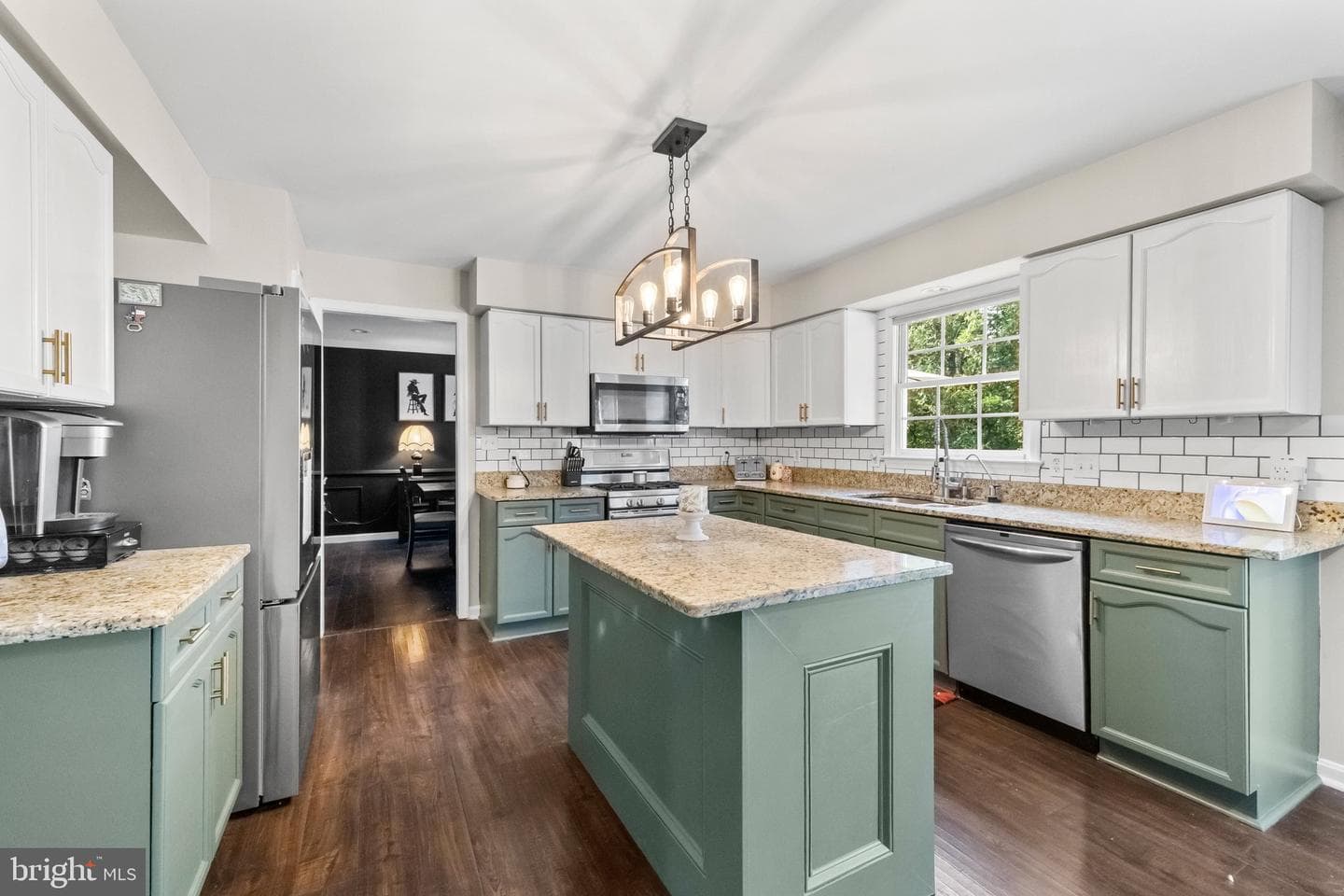 4811 Harvest Glen Court photo 19