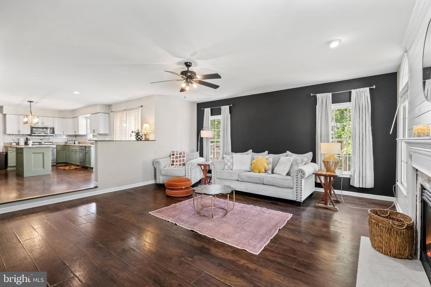 4811 Harvest Glen Court photo 7