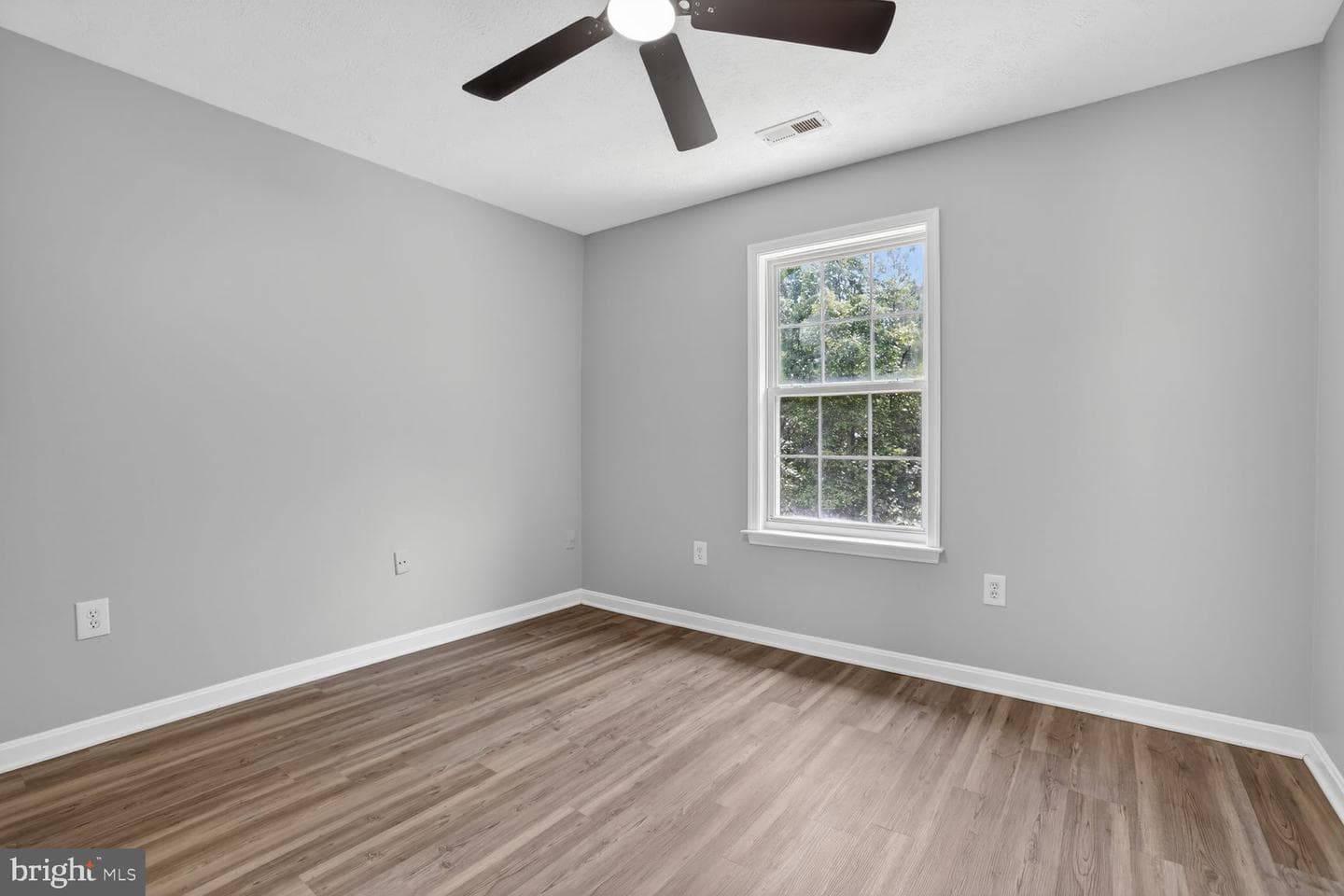 8603 Brighton Court photo 20