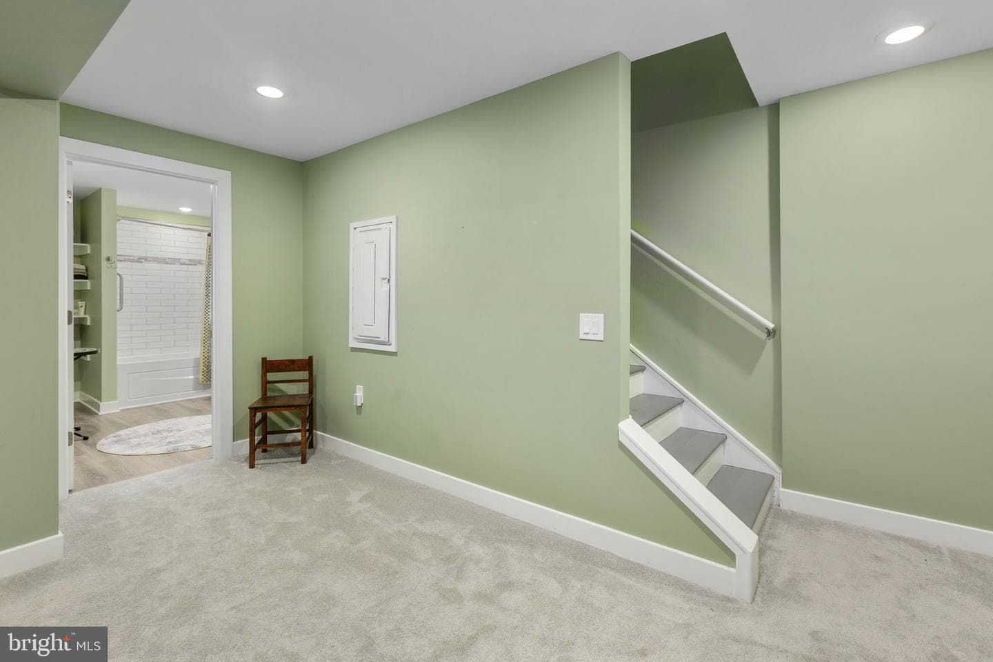 7412 Brentford Terrace photo 20