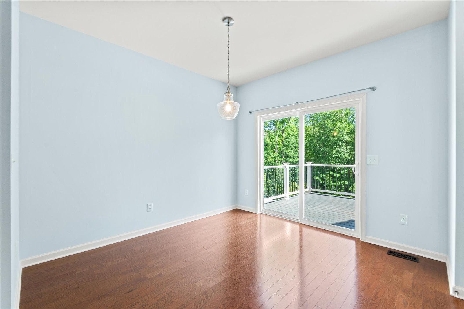 1506 Hudgins Farm Circle photo 7