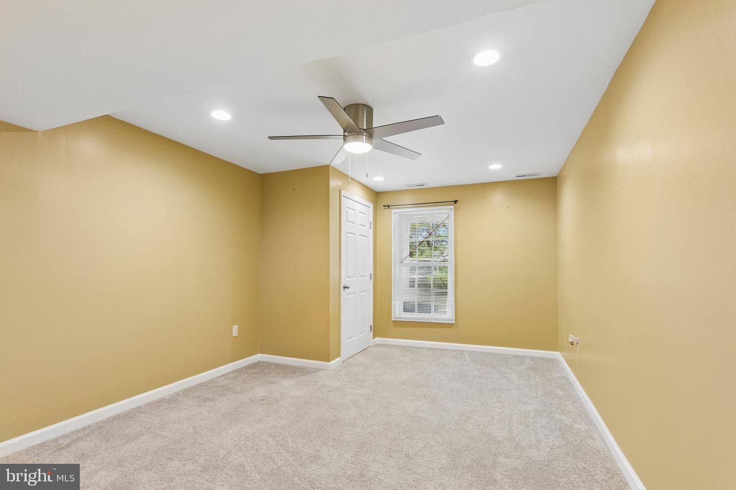 6929 Elon Drive photo 20