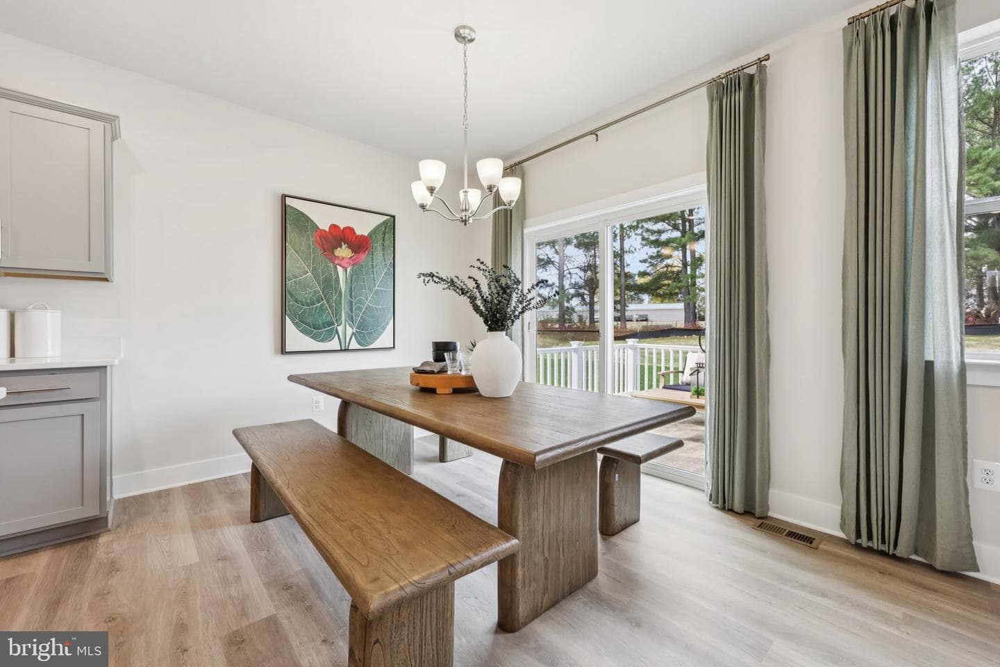 11511 Chalmers Ln photo 11