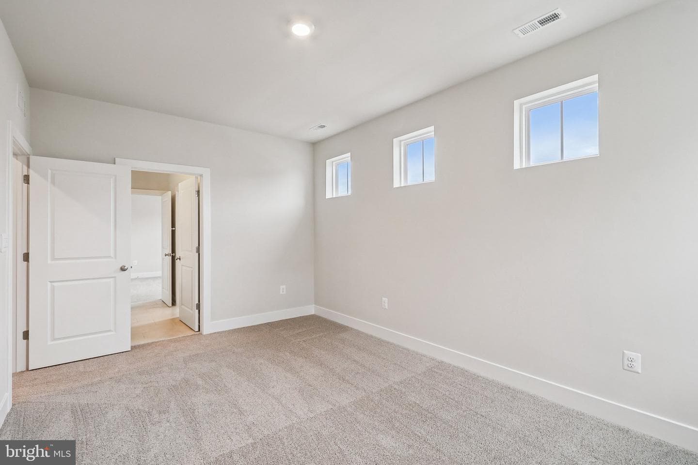 11509 Chalmers Lane photo 41