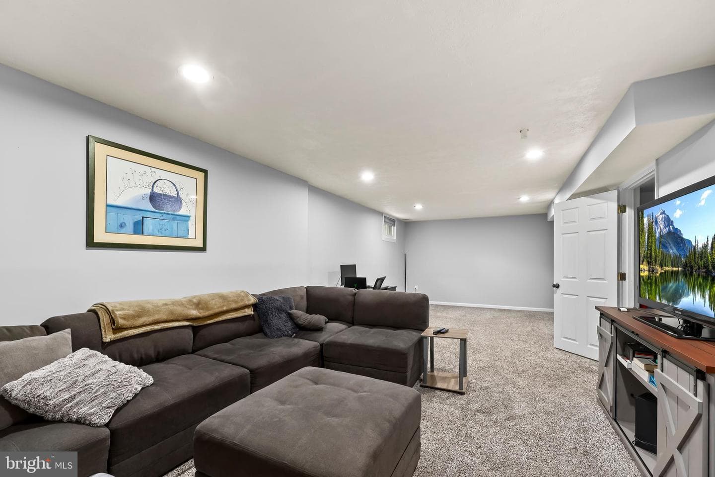 6317 Cranston Ln photo 30