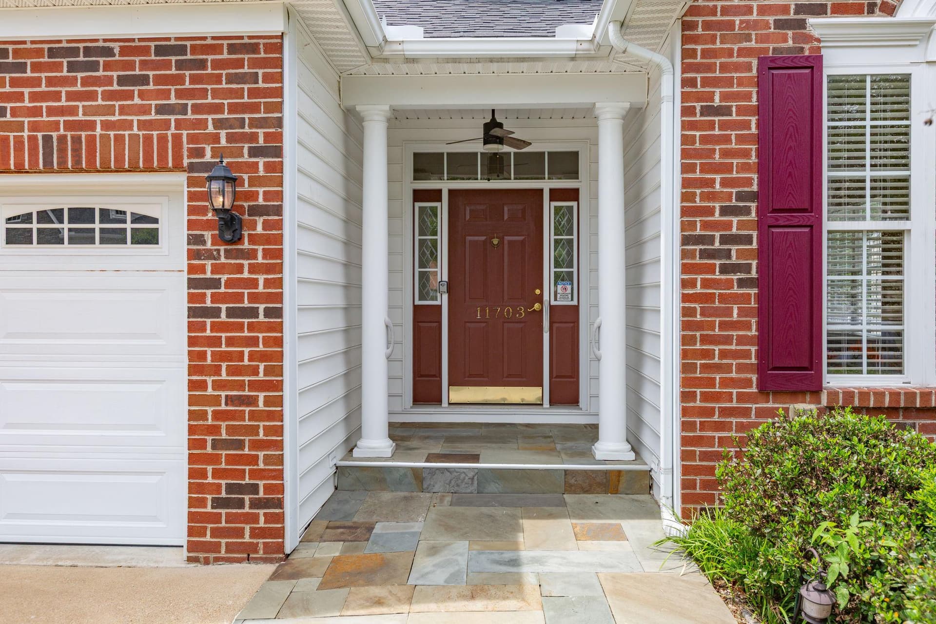 11703 Legacy Woods Dr photo 3