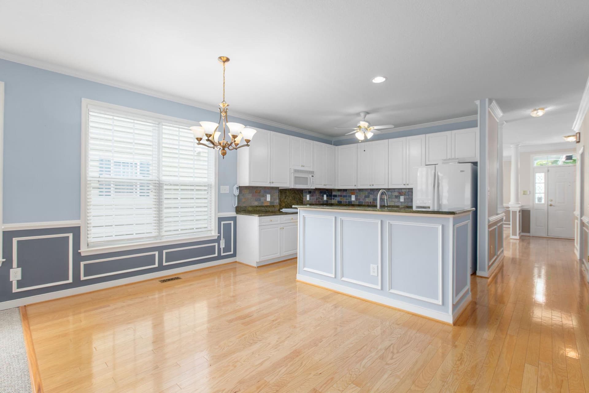 11703 Legacy Woods Dr photo 8