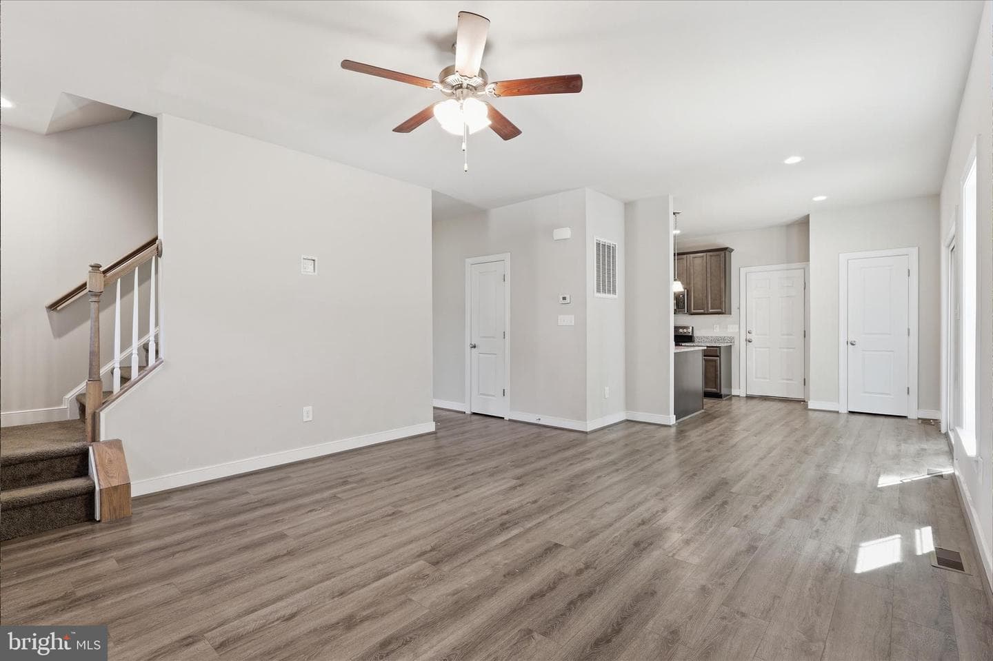 5222 Calvert Court photo 20