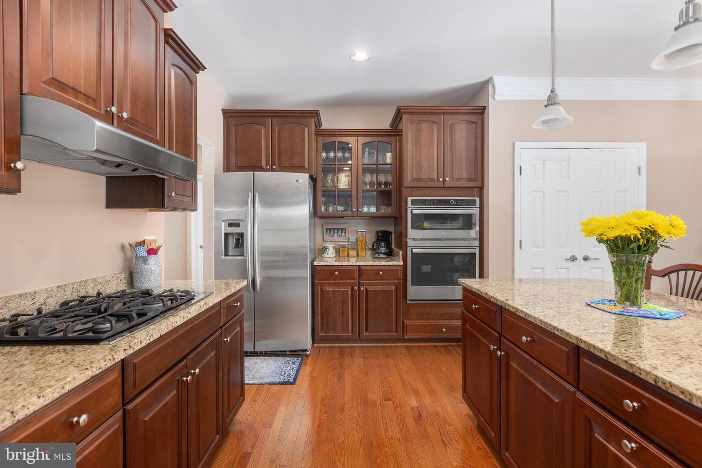 10012 Hazelnut Court photo 34