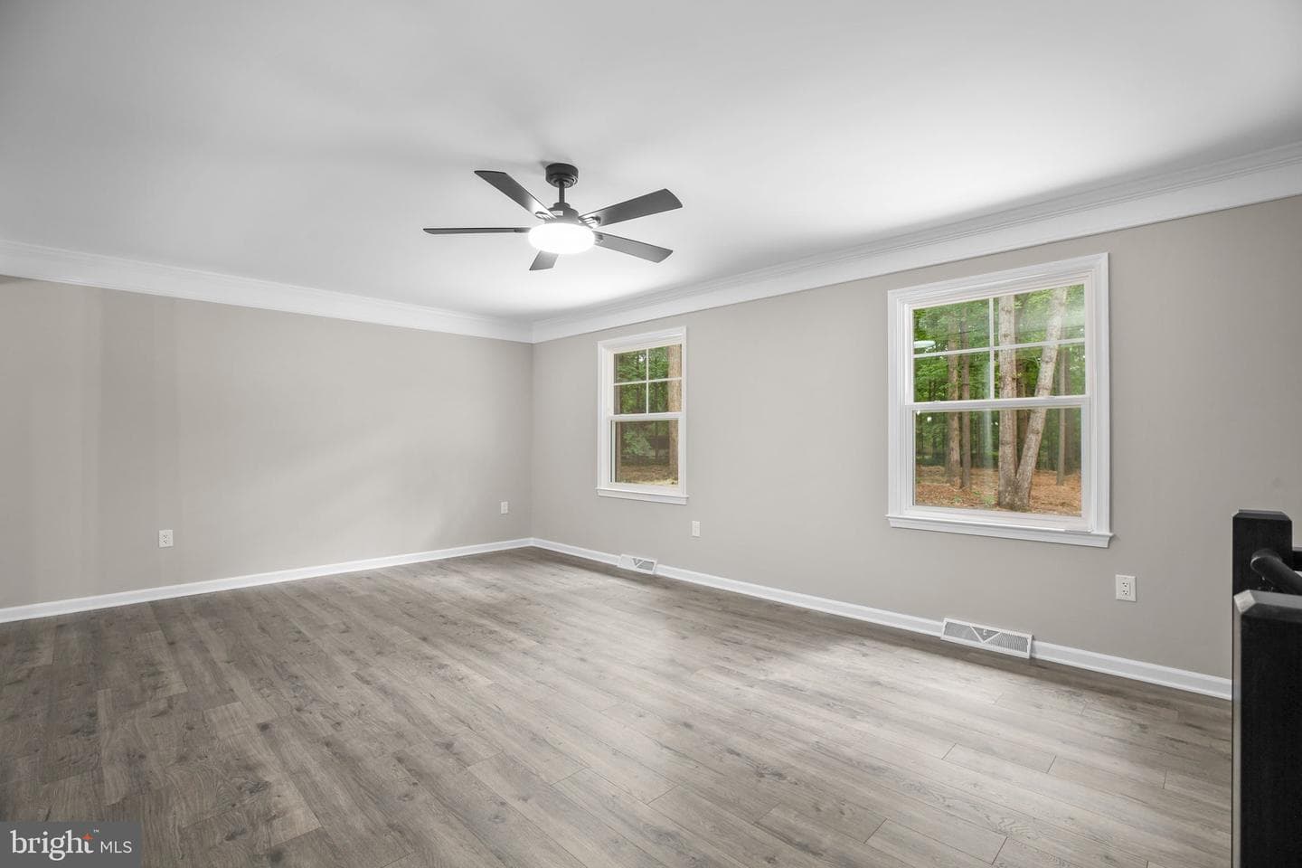 211 Hardwood Lane photo 10