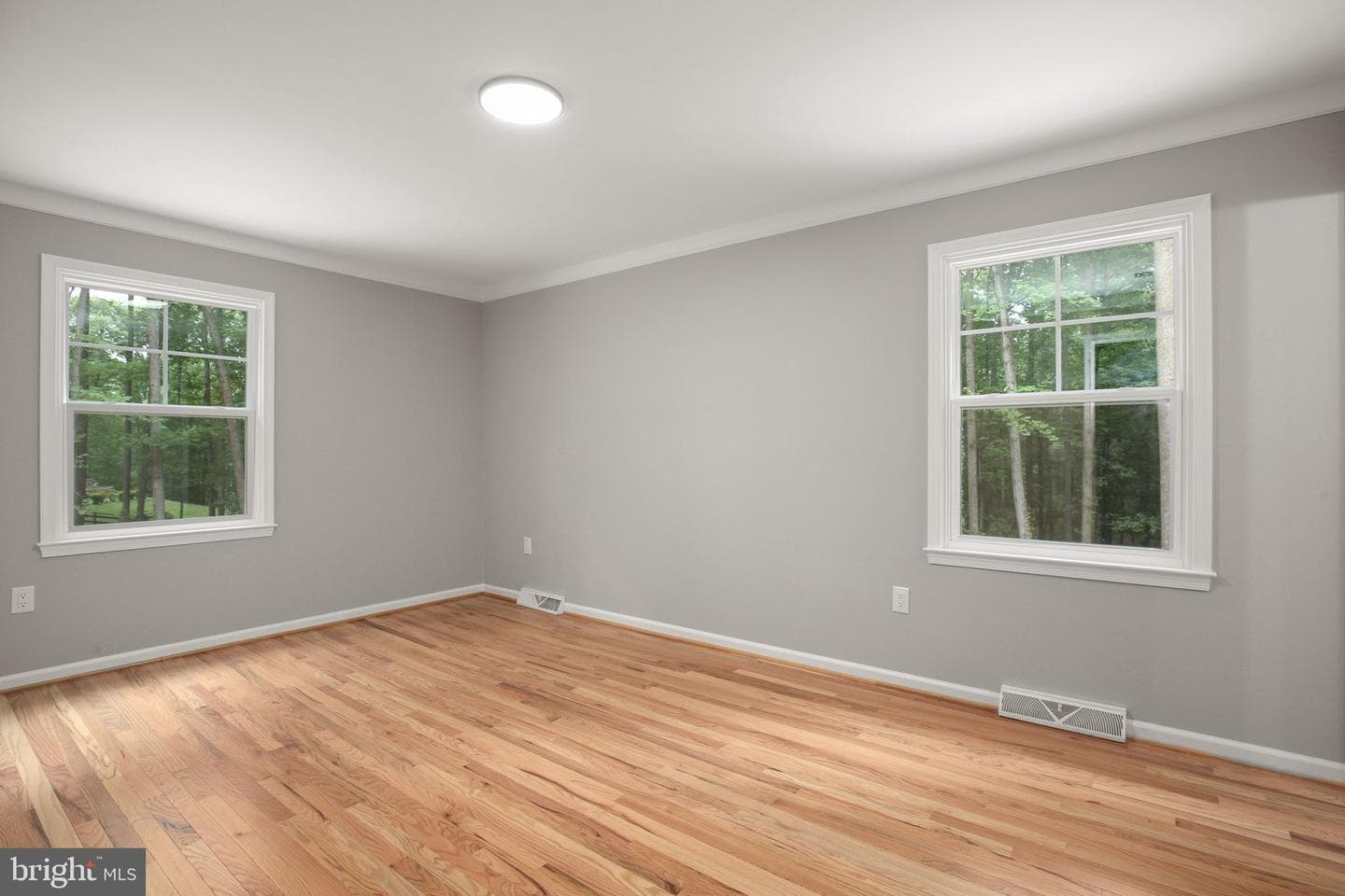 211 Hardwood Lane photo 25