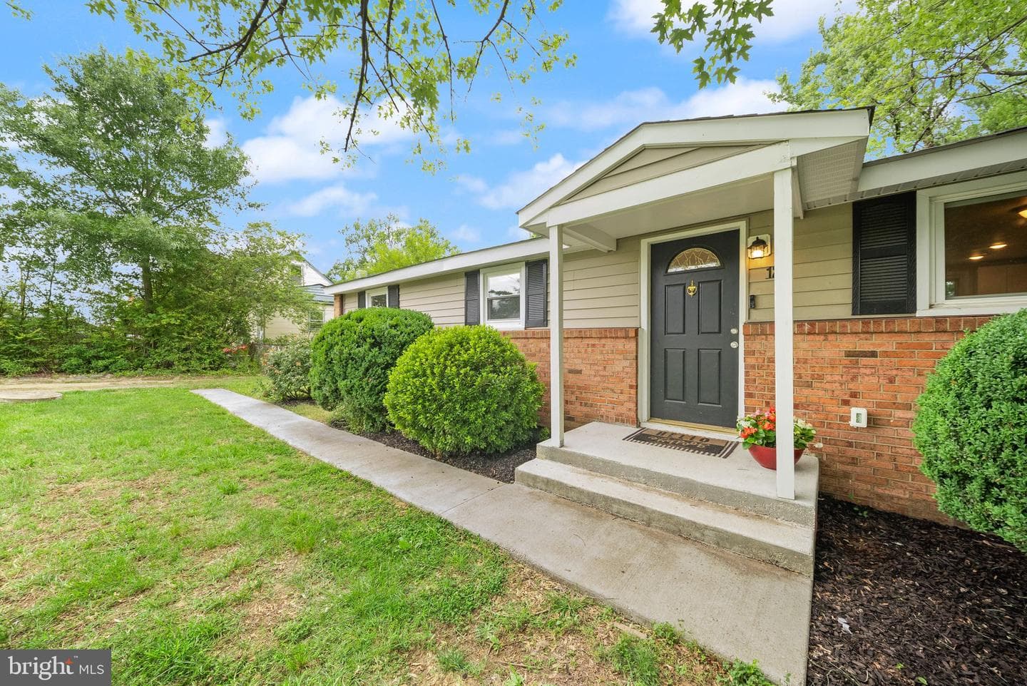 123 Southgate Avenue photo 3