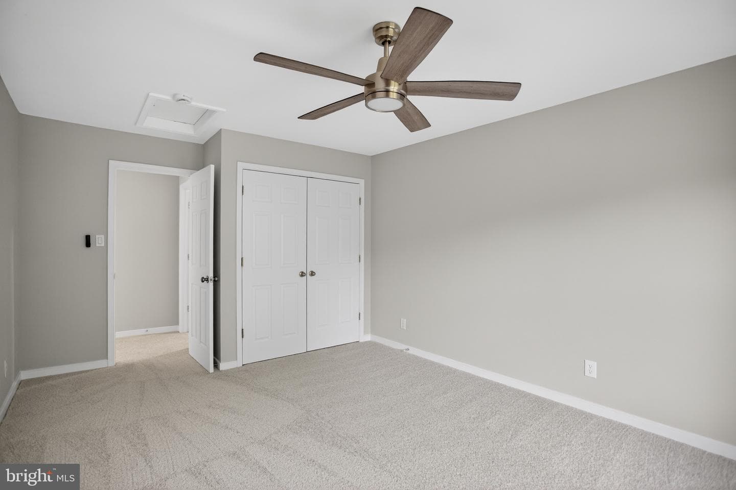 10712 Perrin Circle photo 15