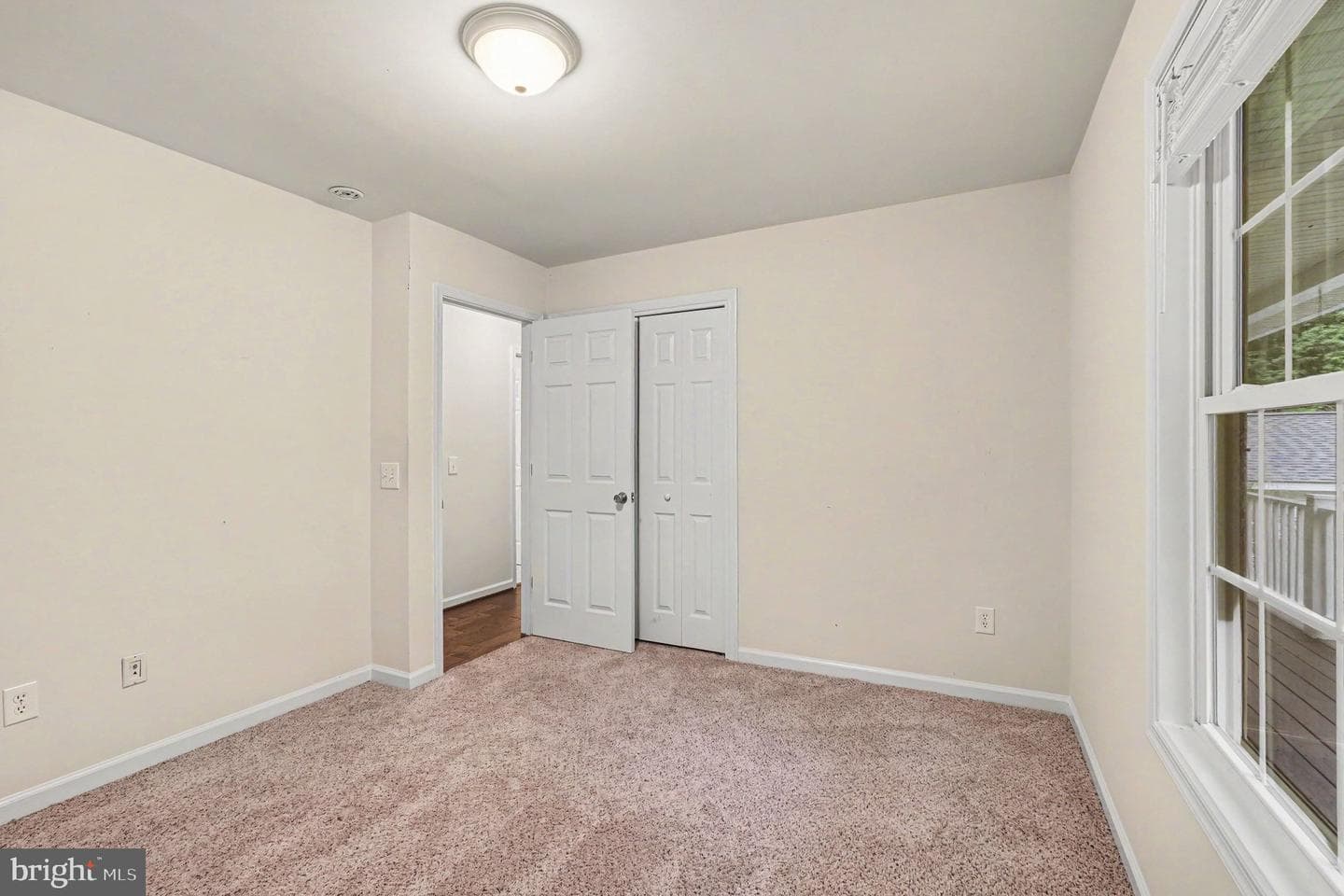8531 Livingston Court photo 11