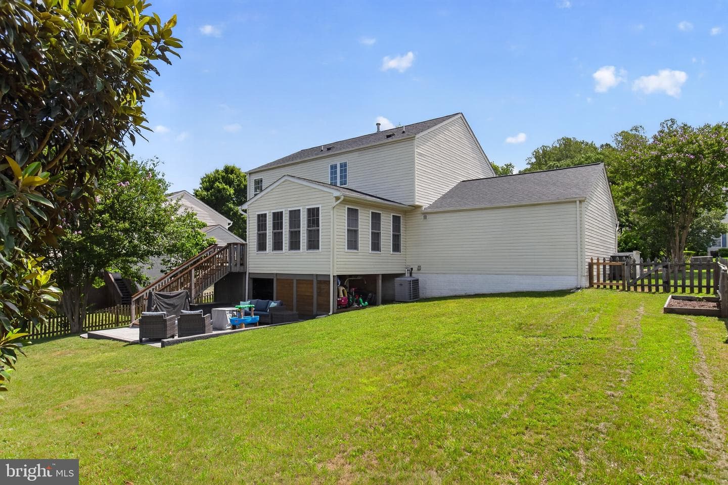 10110 Mindy Ct photo 32
