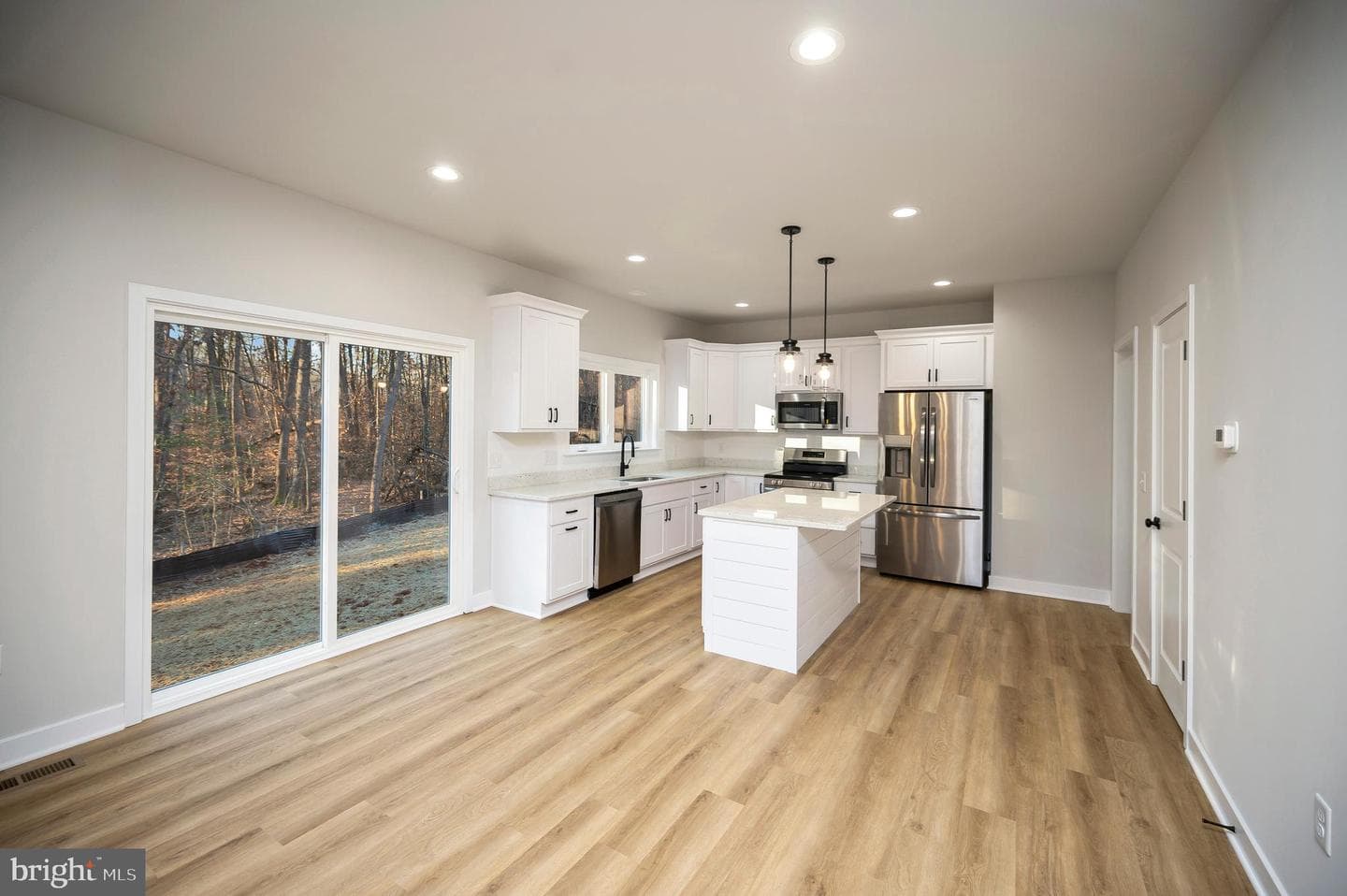 10631 Plank Road photo 23