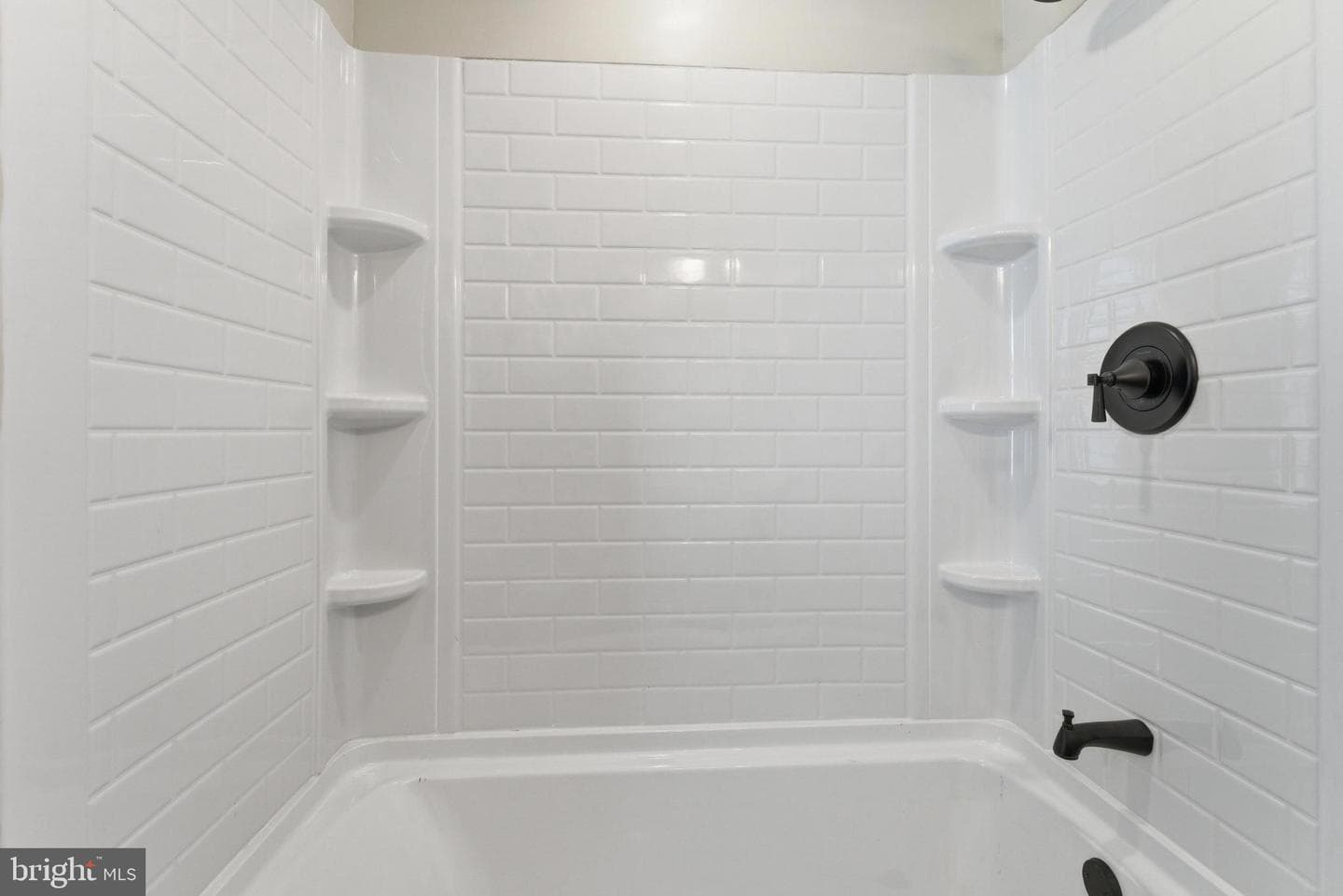 179 Mansfield Street photo 33