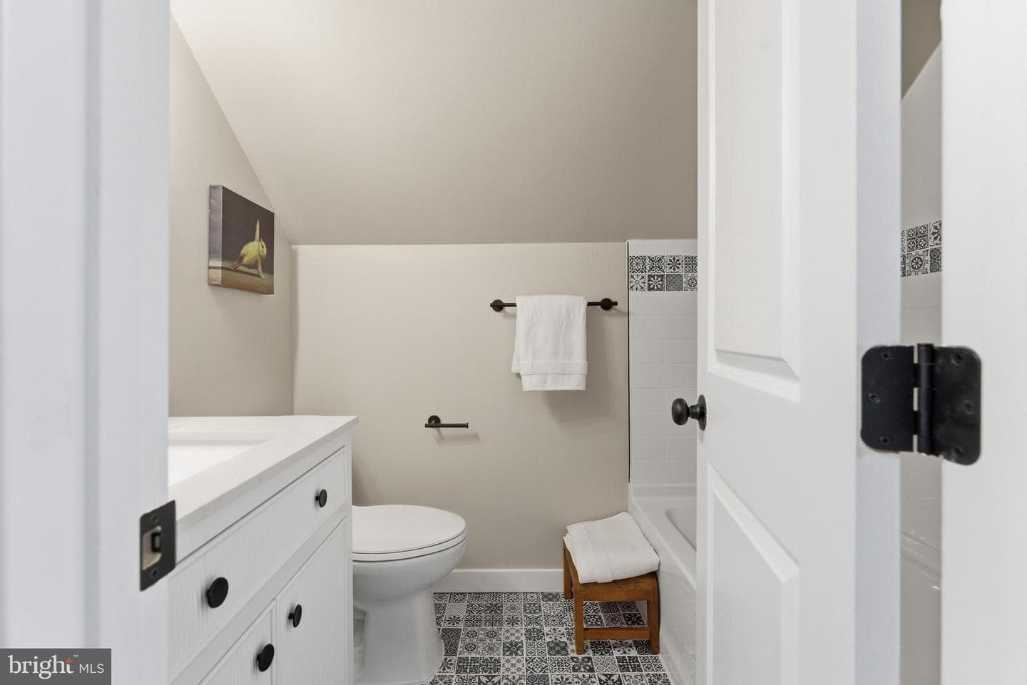 179 Mansfield Street photo 48