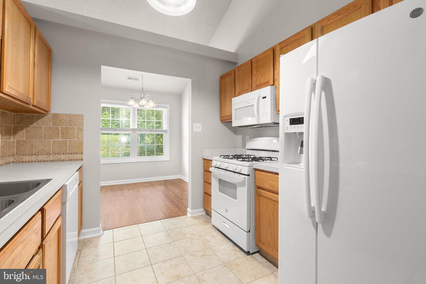 11513 Abingdon Court photo 12
