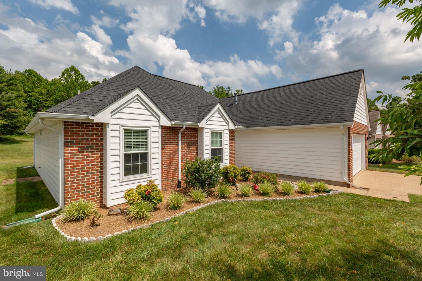11513 Abingdon Court photo 3