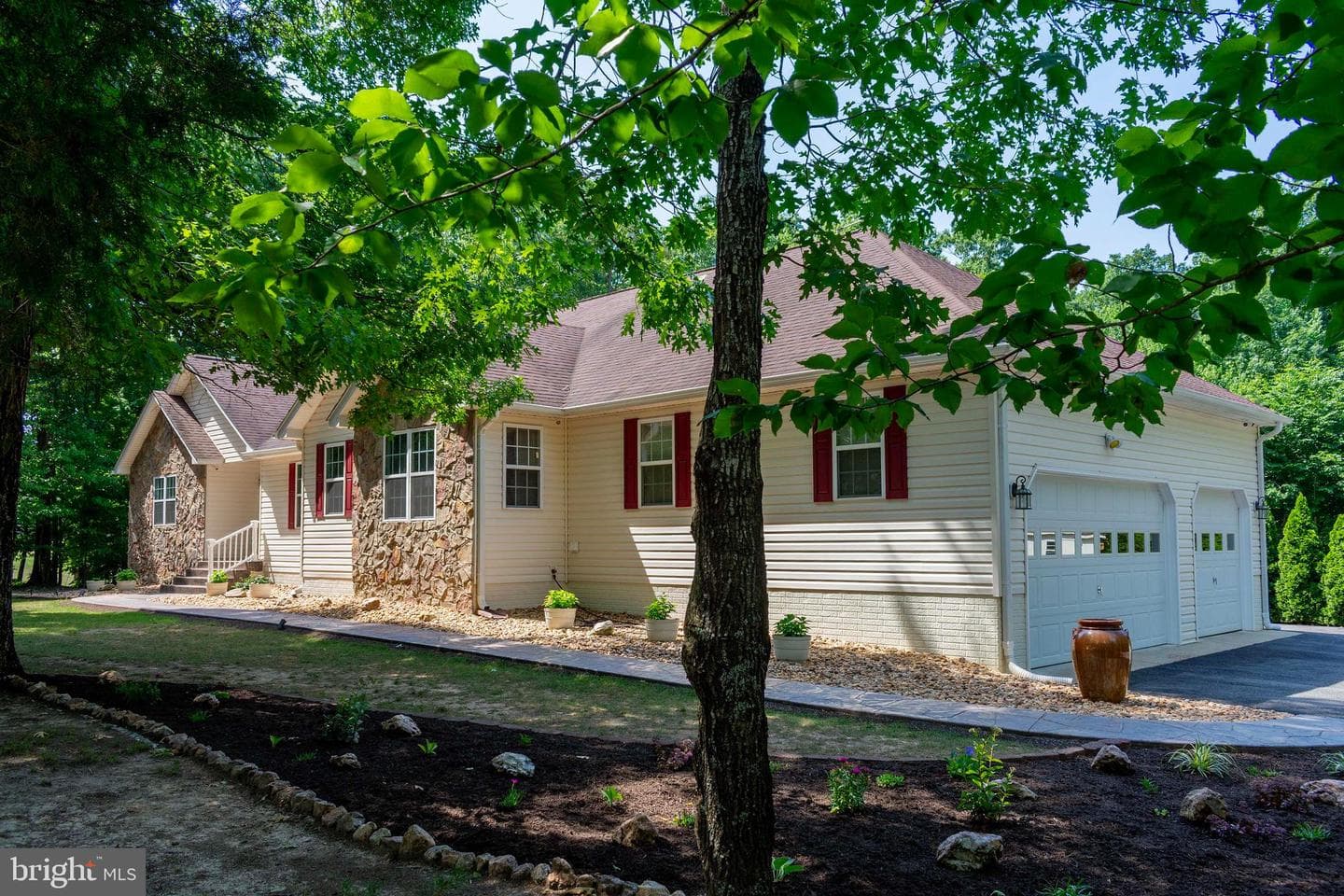 4602 Magnolia Harbour Drive photo 8