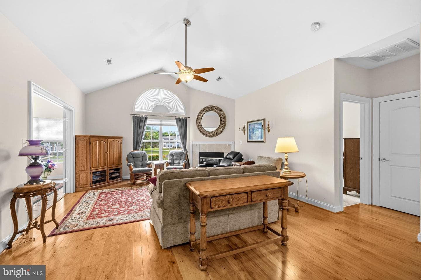 6233 Autumn Leaf Drive photo 6