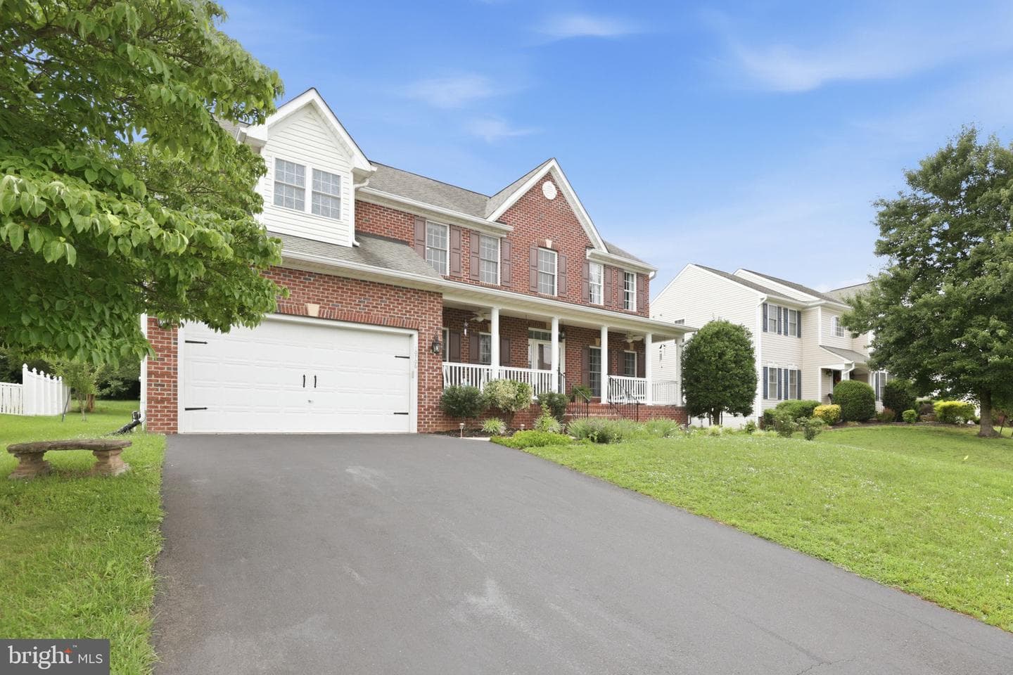 10706 Tricia Place photo 3