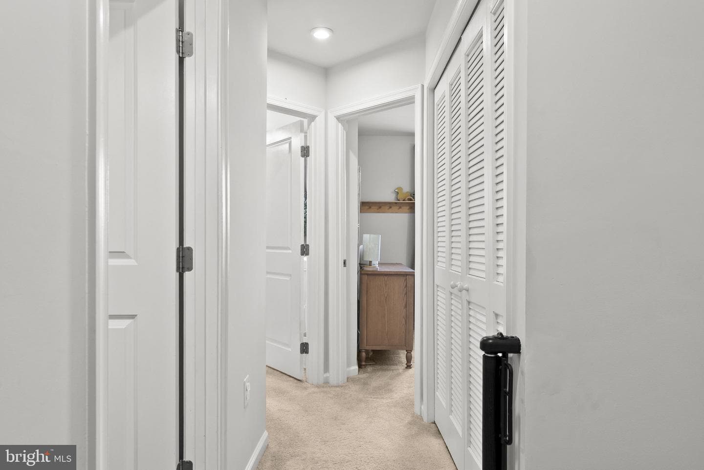 6410 Crittenden Lane photo 25
