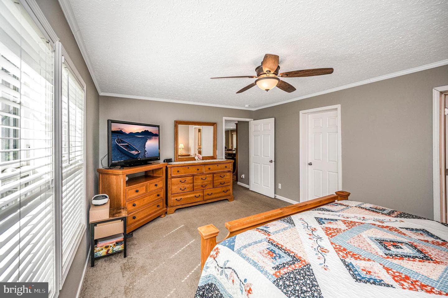 7324 Red Feather Lane photo 35