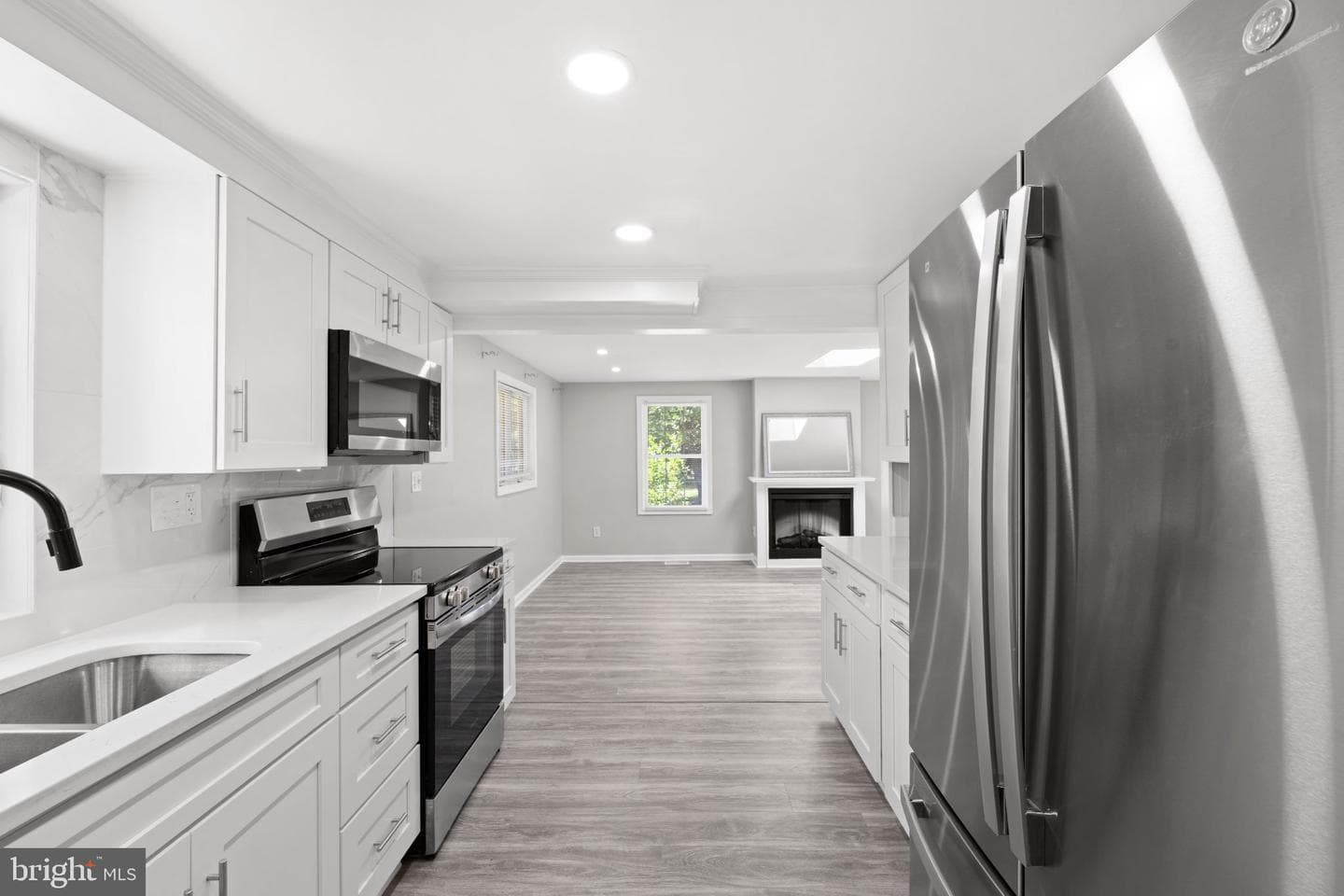 8405 Shirley Road photo 18