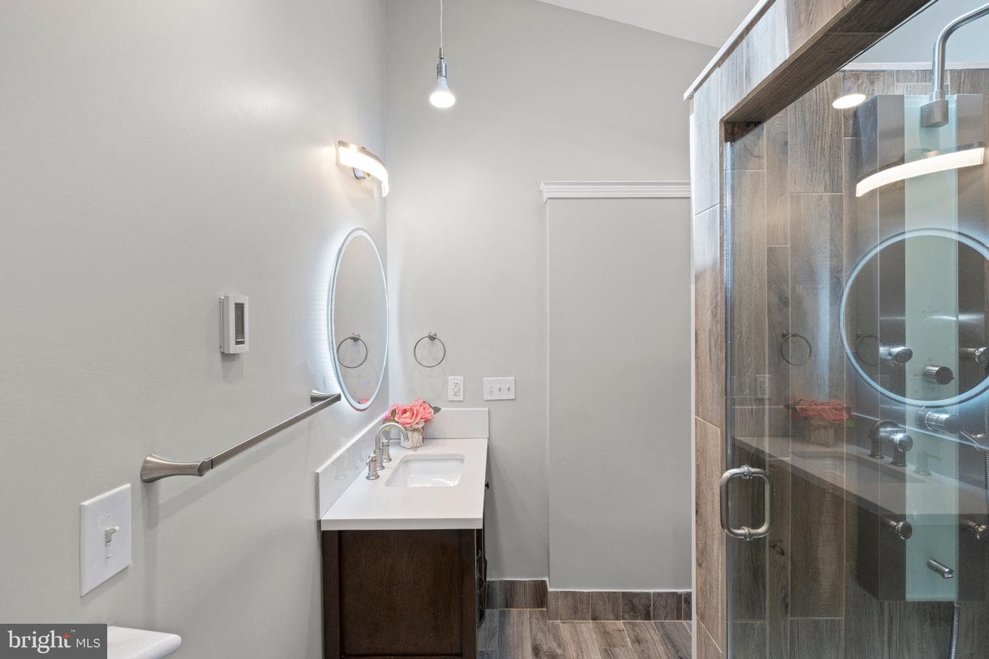 8405 Shirley Road photo 24