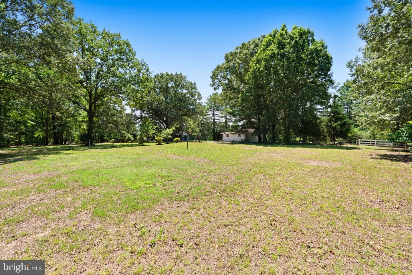 8405 Shirley Road photo 38