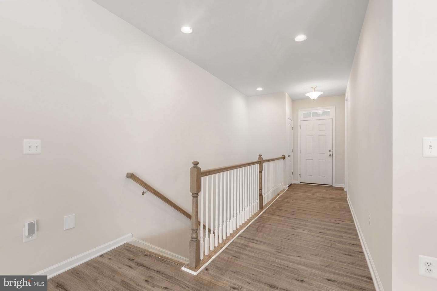 9627 Hillcrest Drive photo 10