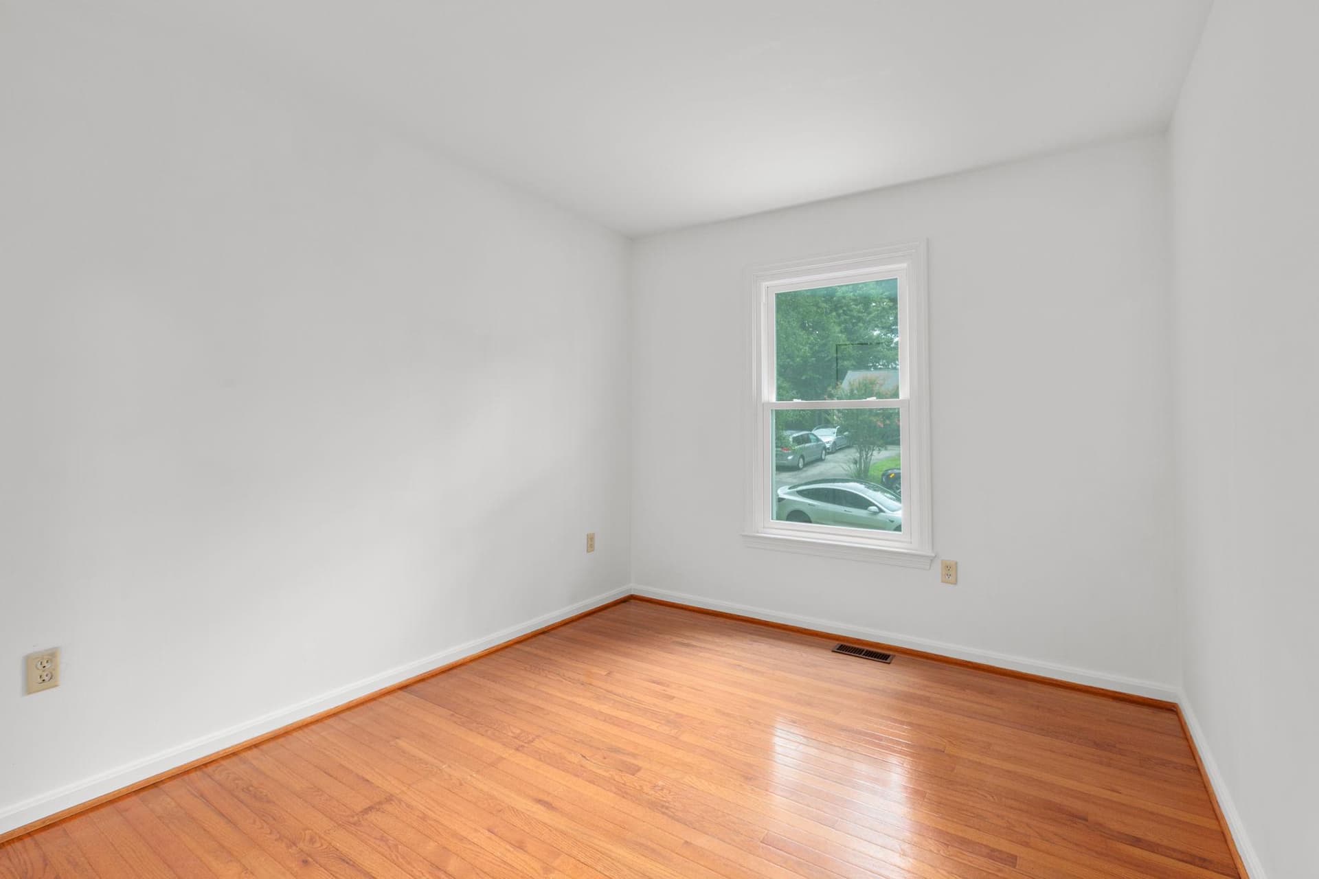 10015 Windridge Drive photo 22