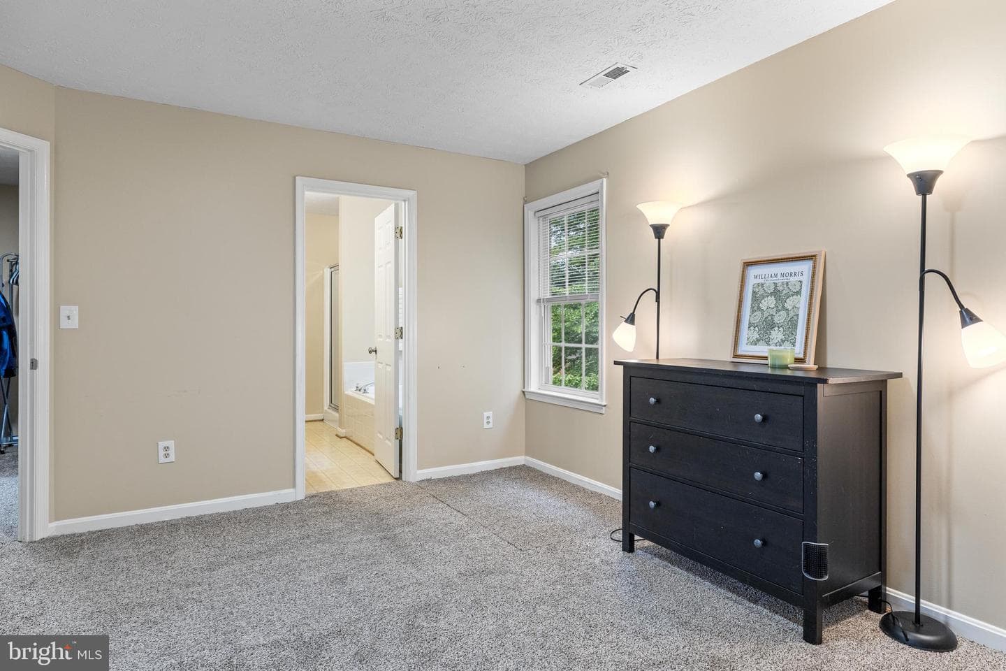 10112 Ballston Road photo 33