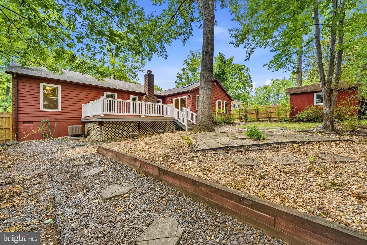 608 Pleasants Dr photo 33