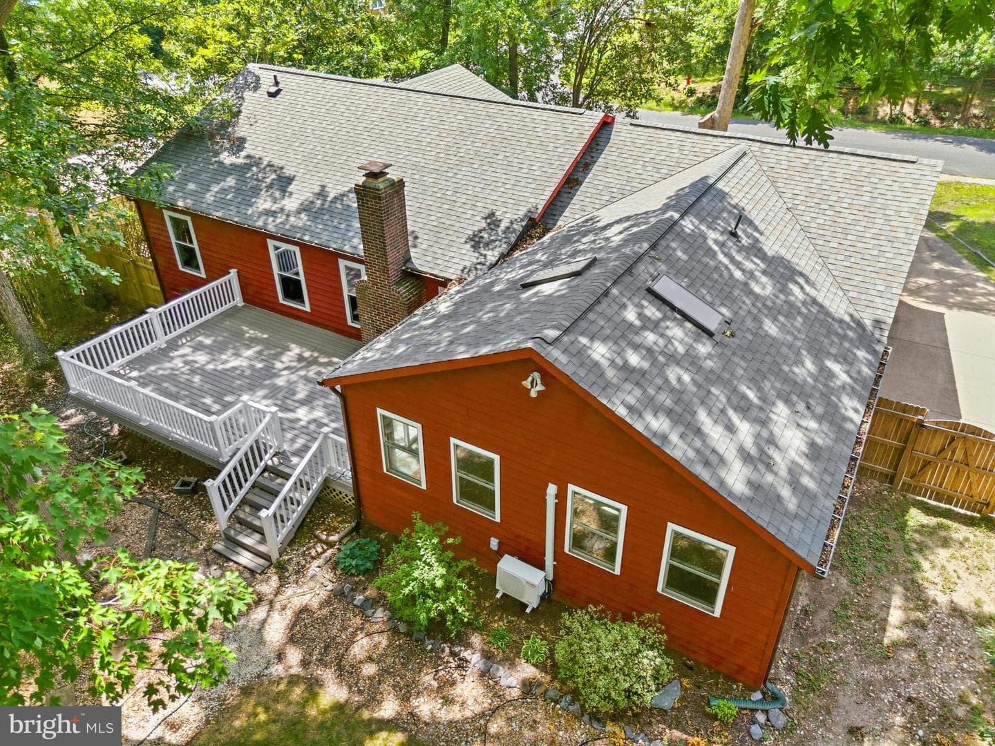 608 Pleasants Dr photo 34