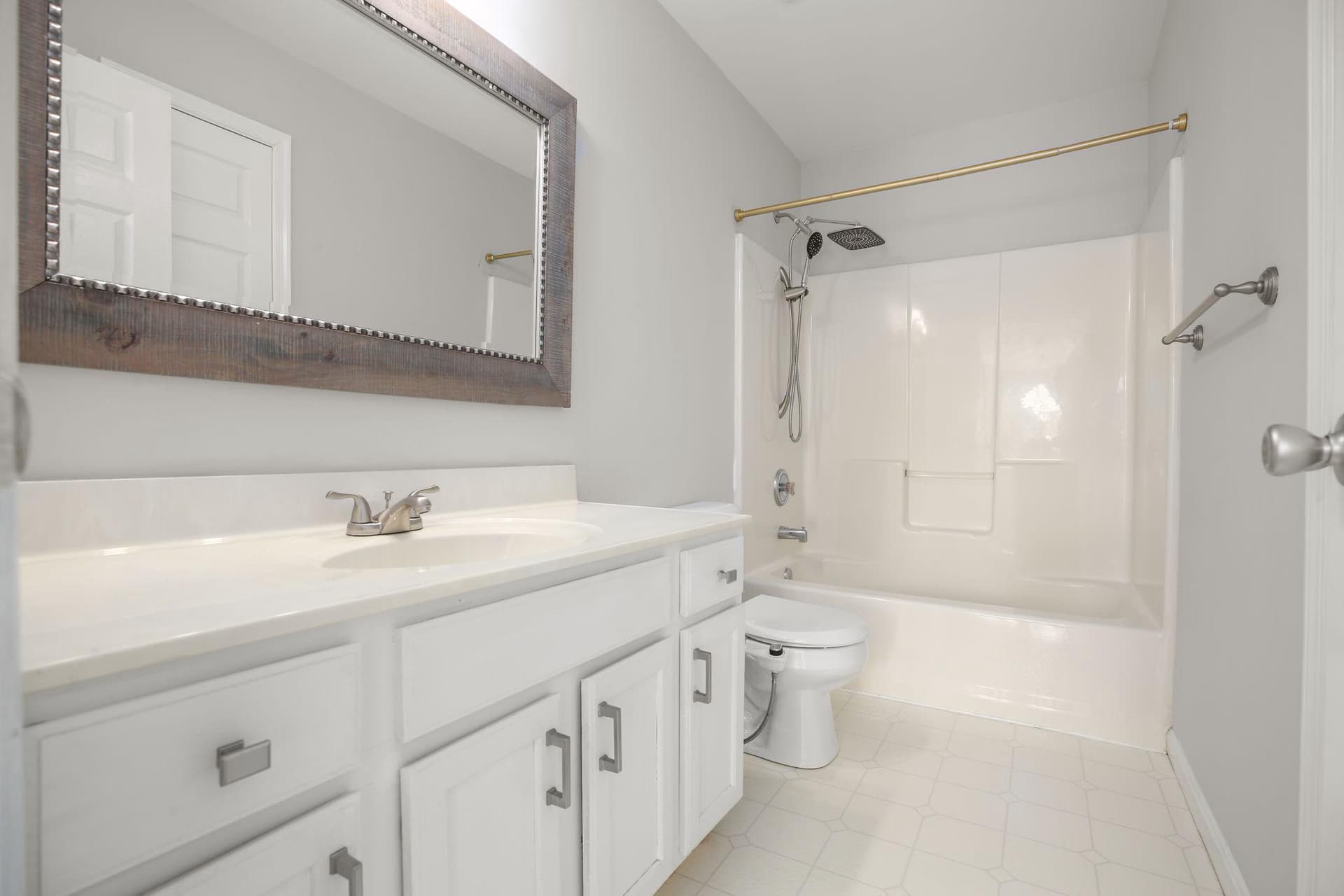 10205 N Hampton Ln photo 33