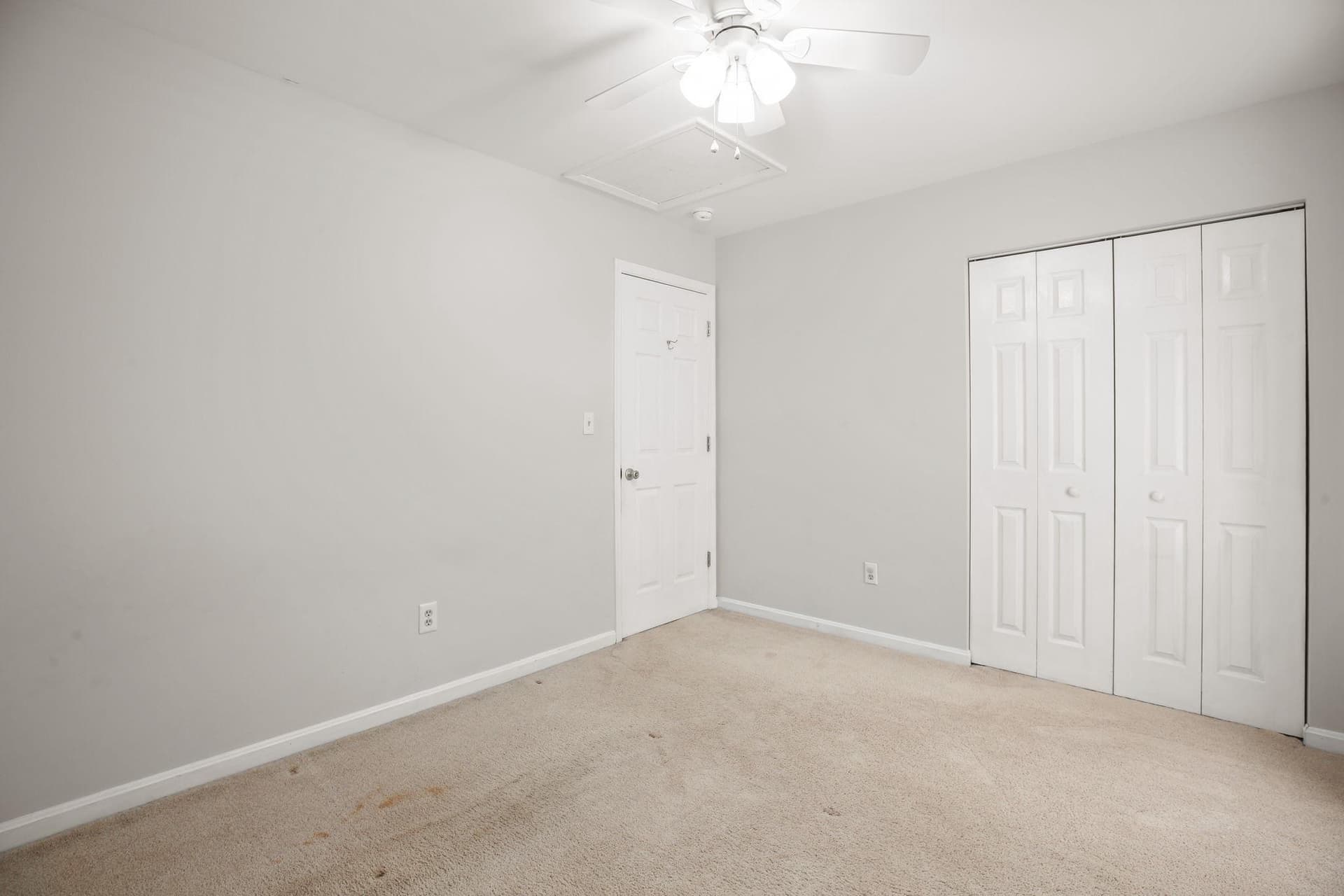10205 N Hampton Ln photo 35